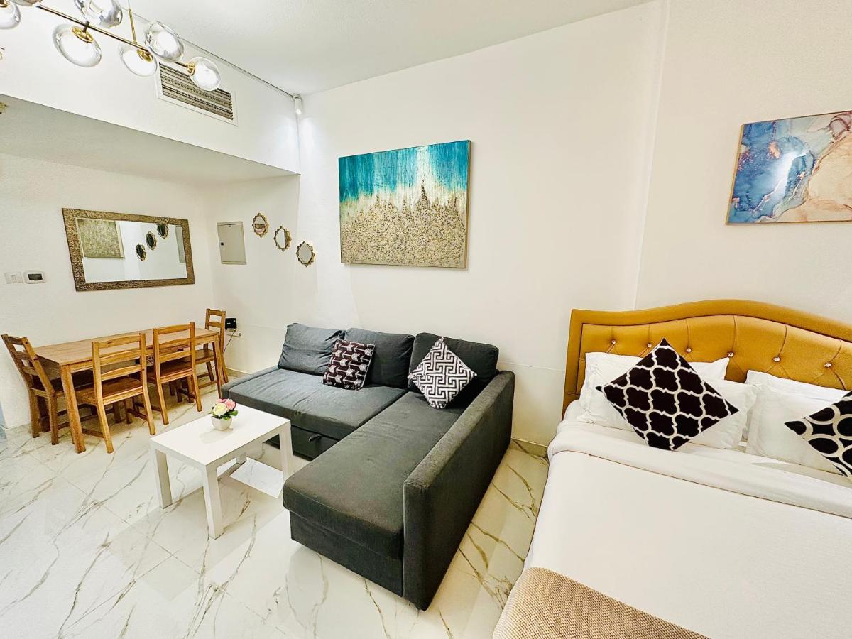 Diamond Crown - Studio Holiday Apartment In Dubai Marina Экстерьер фото